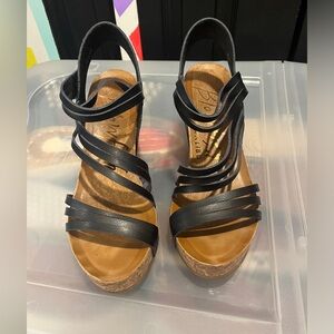 Women’s size 10 shoes